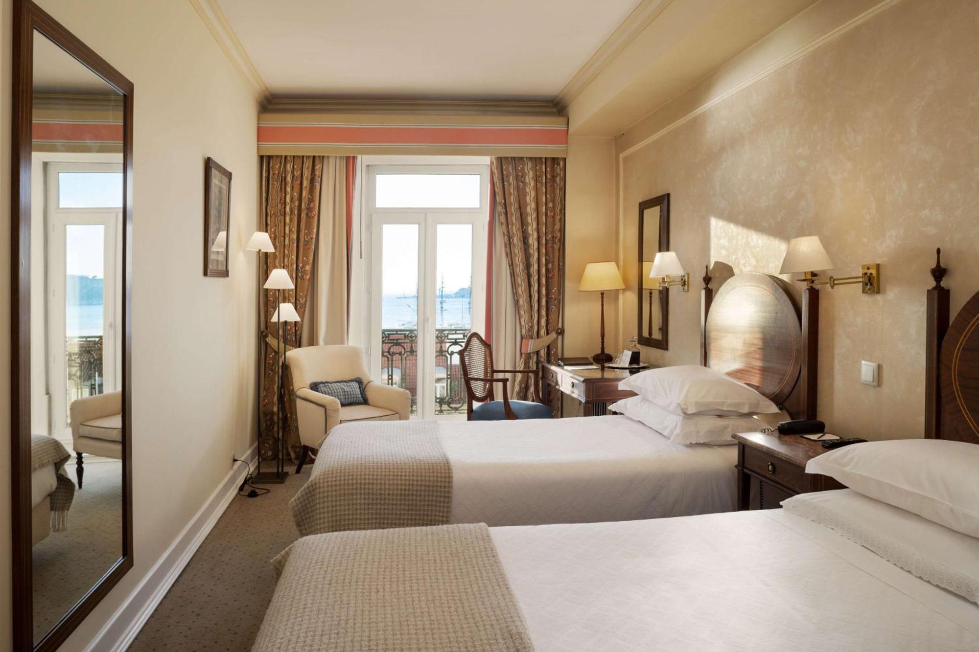 Deluxe Double or Twin Room River View